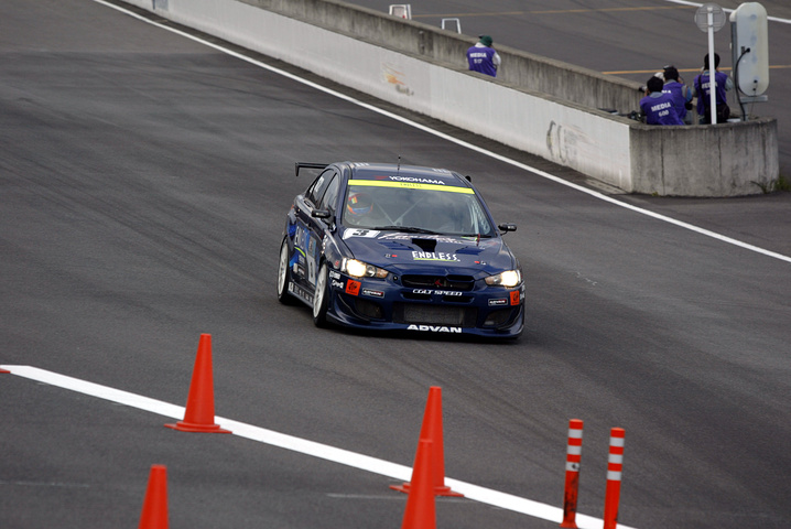 ST2クラス第2レース優勝は、エンドレス・アドバン・コルトスピードⅩ（峰尾恭輔／村田信博／山内英輝組）