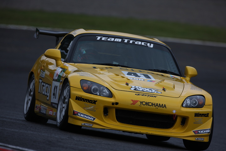 ST-4クラスポールポジションはTRACY SPORTS S2000（金子昌広／松井猛敏／藤村政樹組）